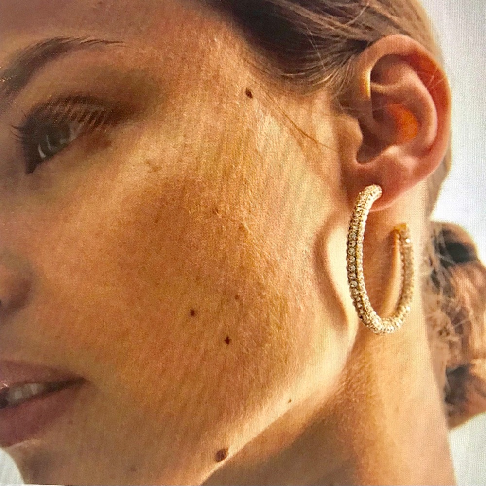 💫Zara Sparkling Rhinestone Hoops💫 - Picture 6 of 10